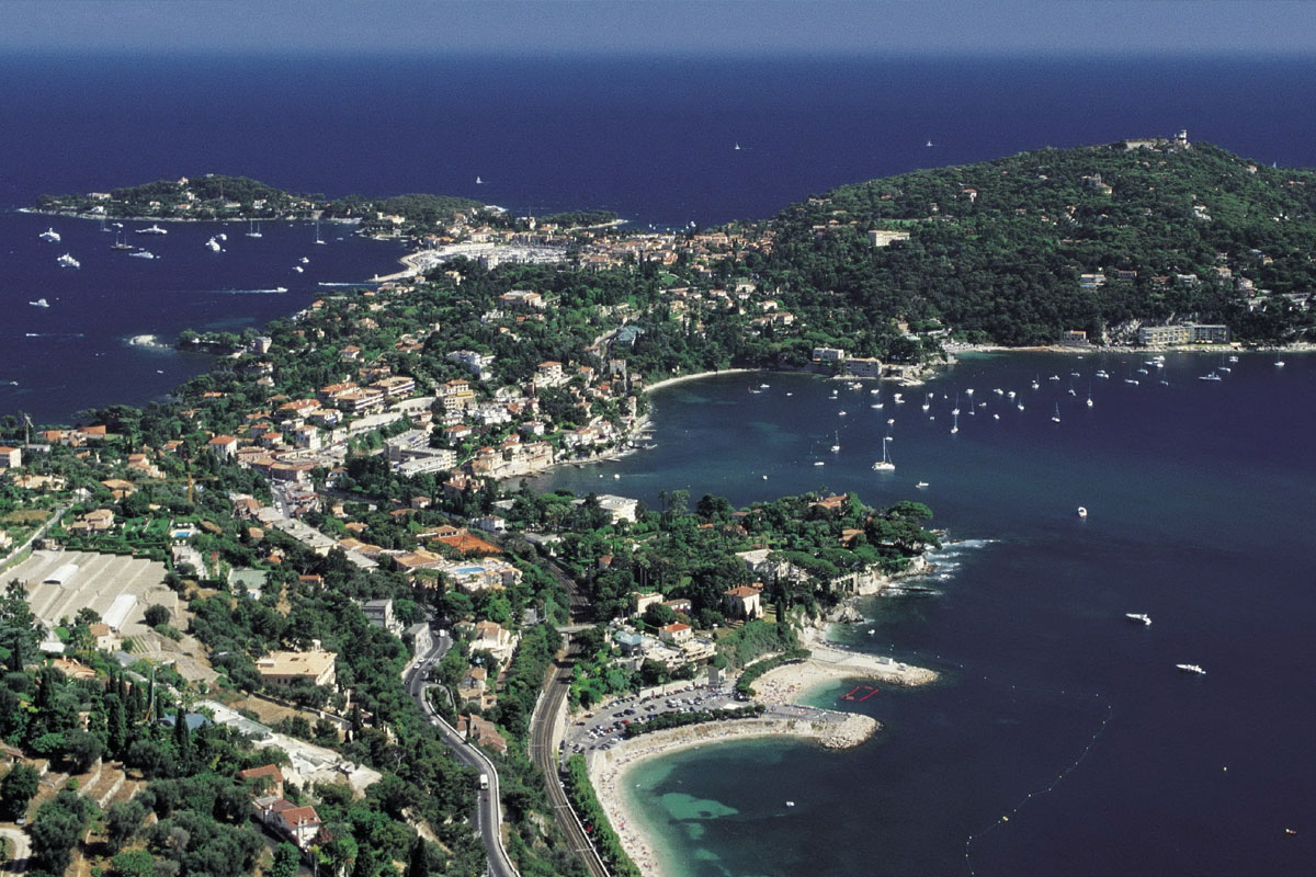 Luxury property for sale in Saint-Jean-Cap-Ferrat | Beauchamp Estates