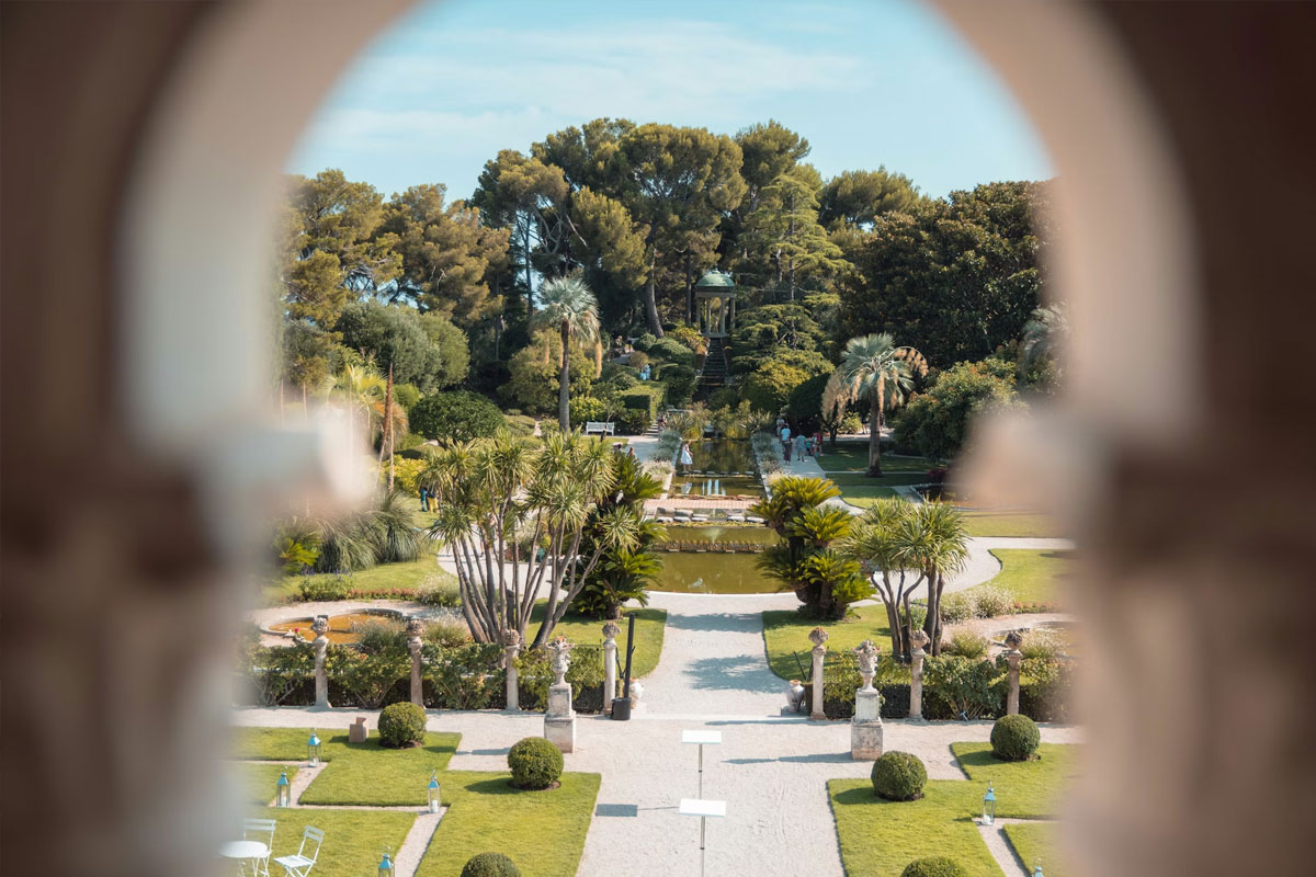 Luxury property for sale in Saint-Jean-Cap-Ferrat area | Beauchamp Estates Luxury property for sale in Saint-Jean-Cap-Ferrat area | Beauchamp Estates