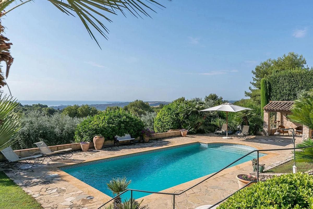 Luxury property for sale in Saint-Paul-de-Vence | Beauchamp Estates Luxury property for sale in Saint-Paul-de-Vence | Beauchamp Estates