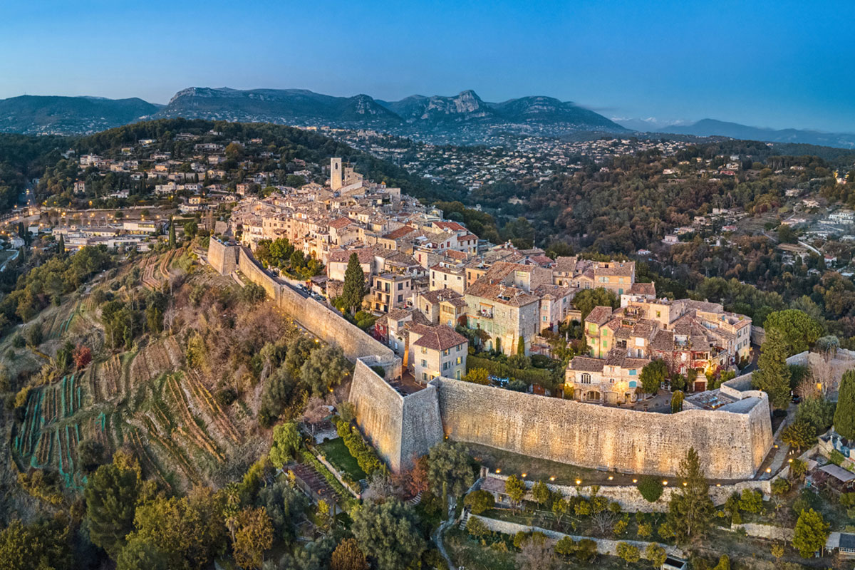 Luxury property for sale in Saint-Paul-de-Vence | Beauchamp Estates Luxury property for sale in Saint-Paul-de-Vence | Beauchamp Estates
