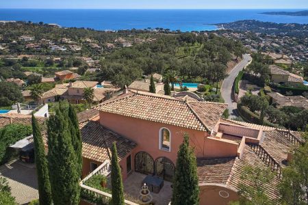 Luxury property for sale in Sainte-Maxime | Beauchamp Estates