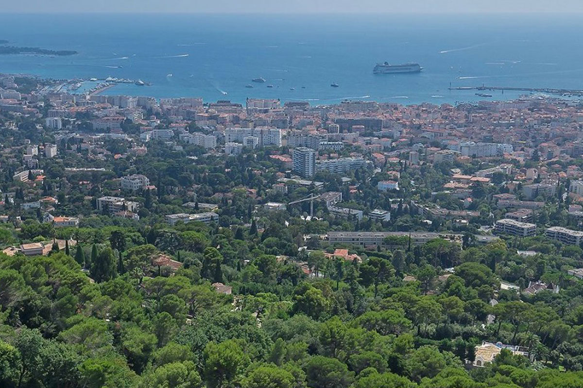 luxury property for sale Super Cannes | Beauchamp