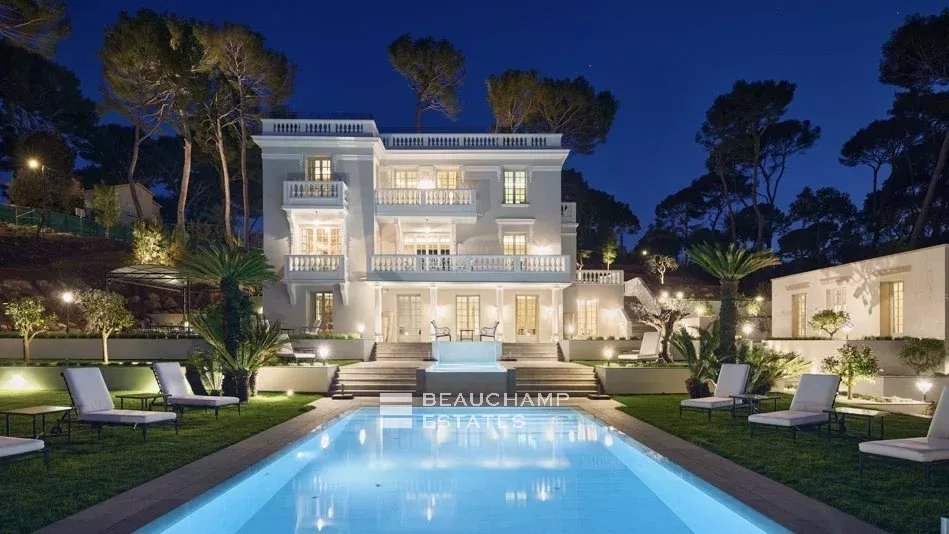 Sumptuous Belle Époque property with 7 bedrooms in Cap d’Antibes