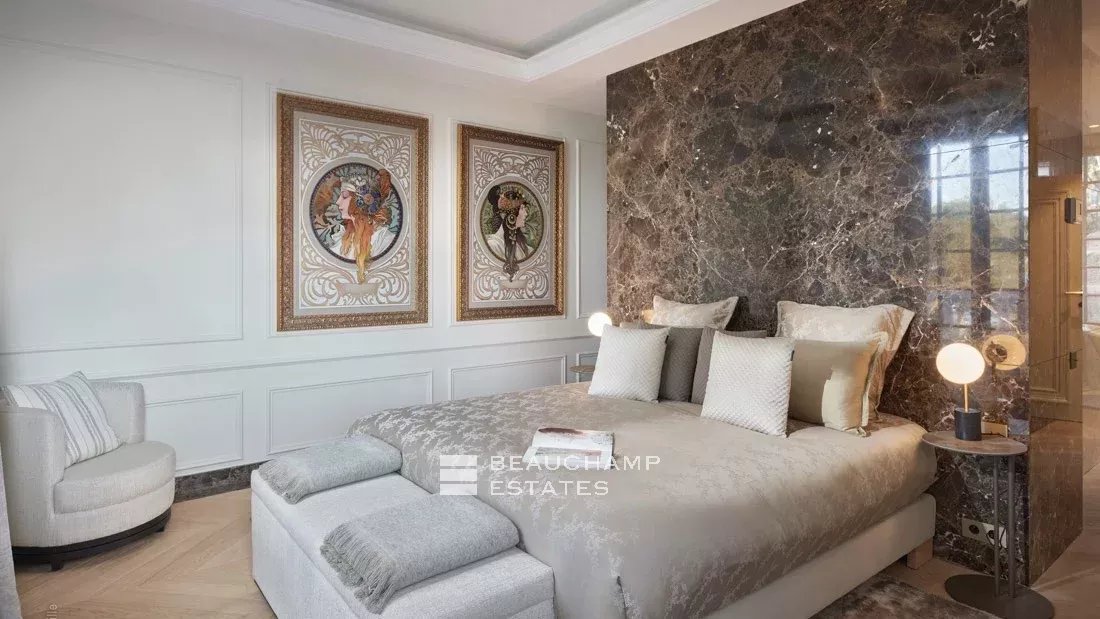 Somptueuse propriété Belle Époque de 7 chambres située au Cap d’Antibes Sumptuous Belle Époque property with 7 bedrooms in Cap d’Antibes