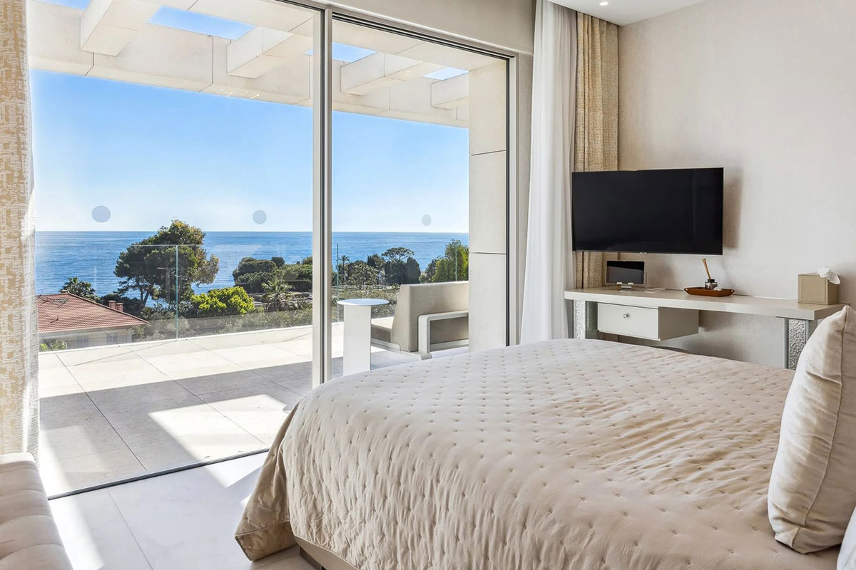 French Riviera holiday villa rentals | Beauchamp Estates French Riviera holiday villa rentals | Beauchamp Estates