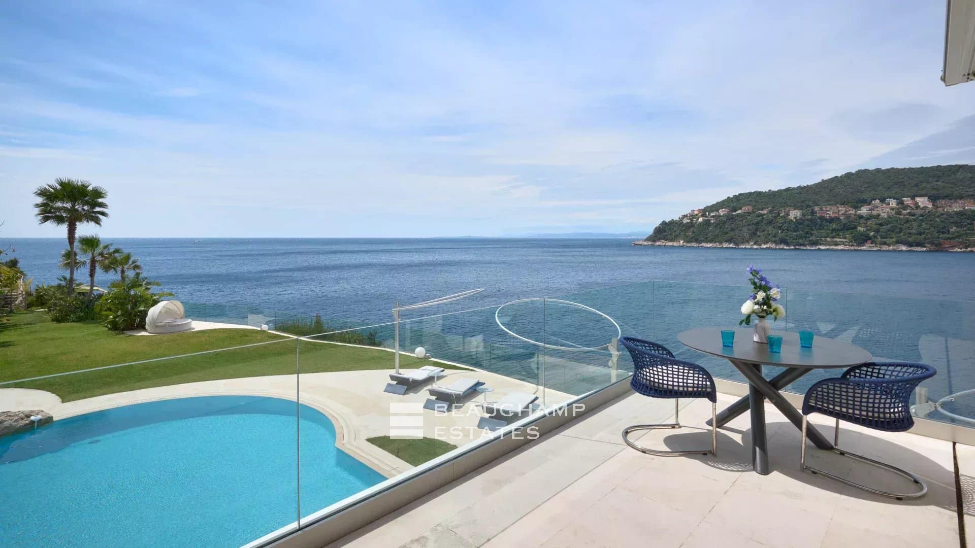 How to Move to France as an American | French Riviera