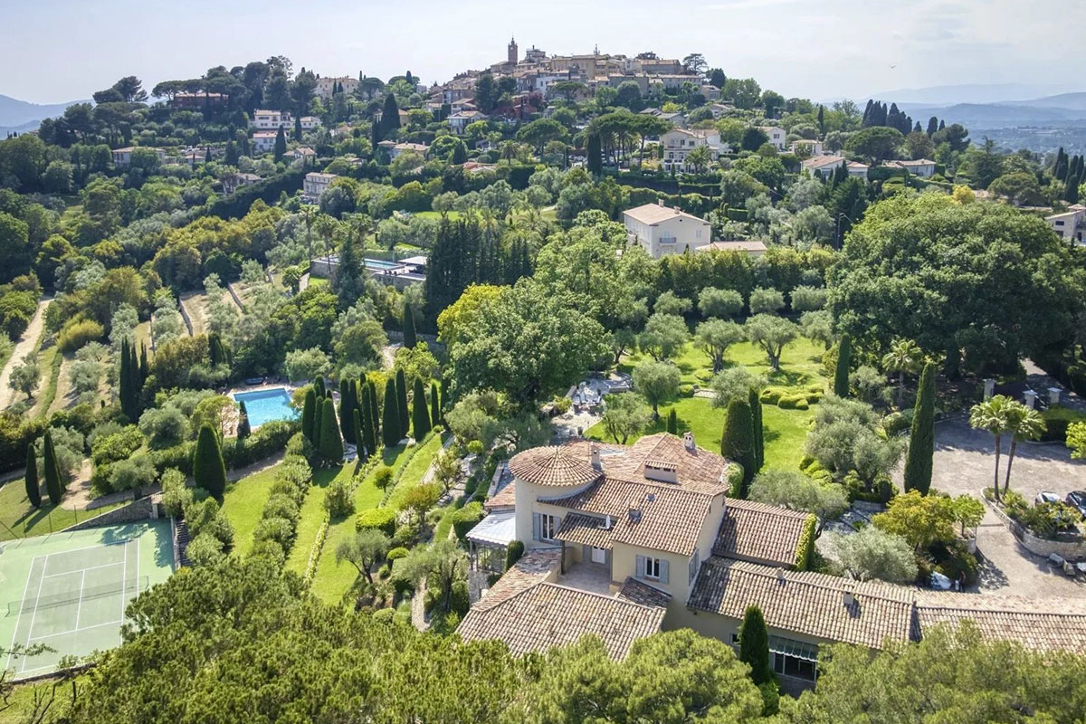 Luxury Mougins holiday rentals surrounding villages | Beauchamp Estates Luxury Mougins holiday rentals surrounding villages | Beauchamp Estates
