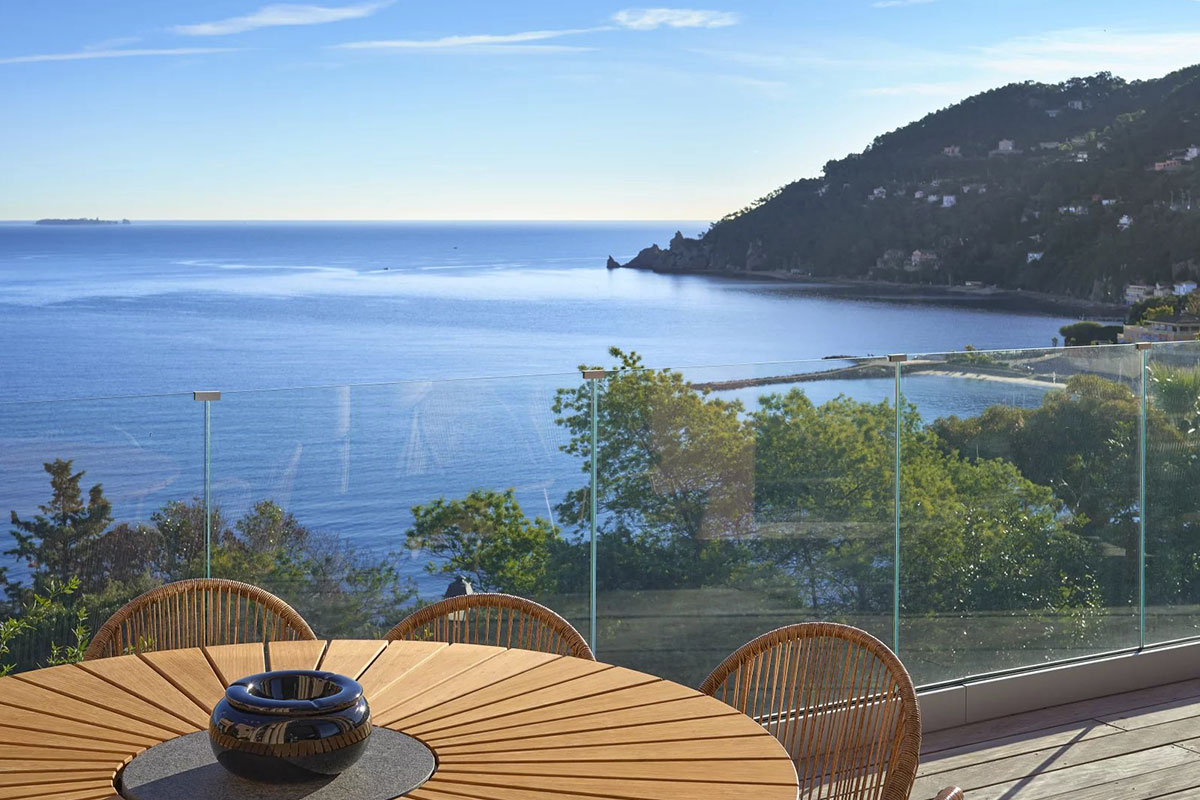 Luxury Théoule-sur-mer holiday rentals | Beauchamp Estates Luxury Théoule-sur-mer holiday rentals | Beauchamp Estates