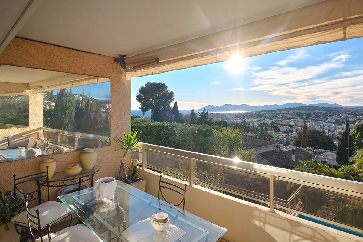 Luxury apartment for sale on the French Riviera Luxury apartment for sale on the French Riviera