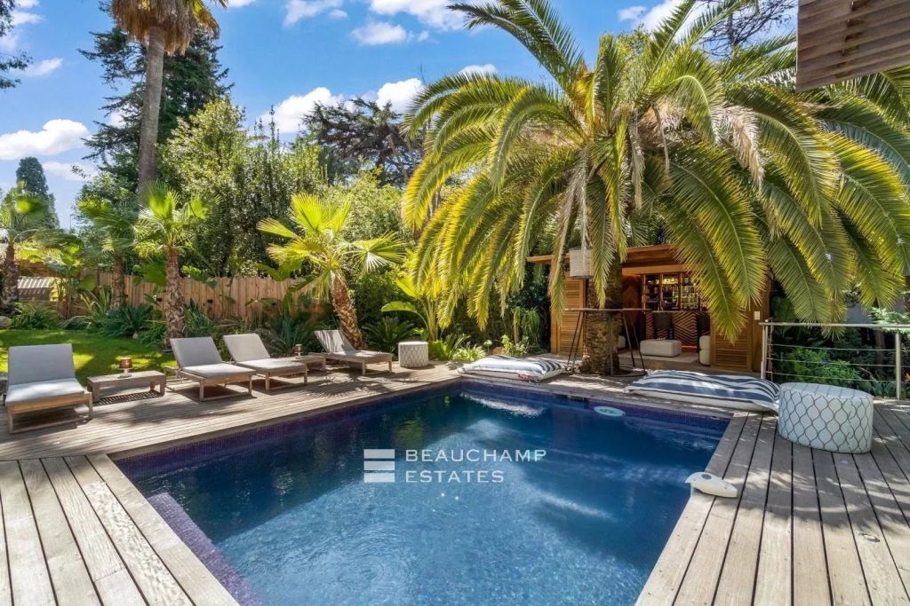 Cannes Montfleury – villa with swimming pool