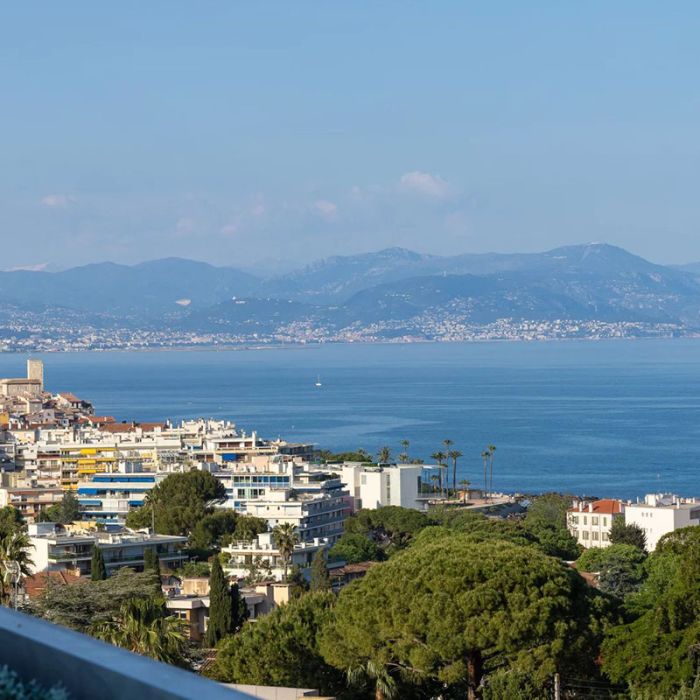 Propriété à vendre à Antibes
