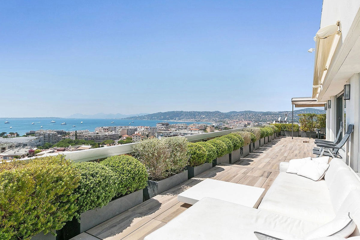 Luxury property for sale in Antibes | Beauchamp Estates Luxury property for sale in Antibes | Beauchamp Estates