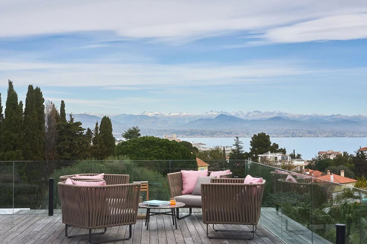 Luxury property for sale in Antibes | Beauchamp Estates Luxury property for sale in Antibes | Beauchamp Estates
