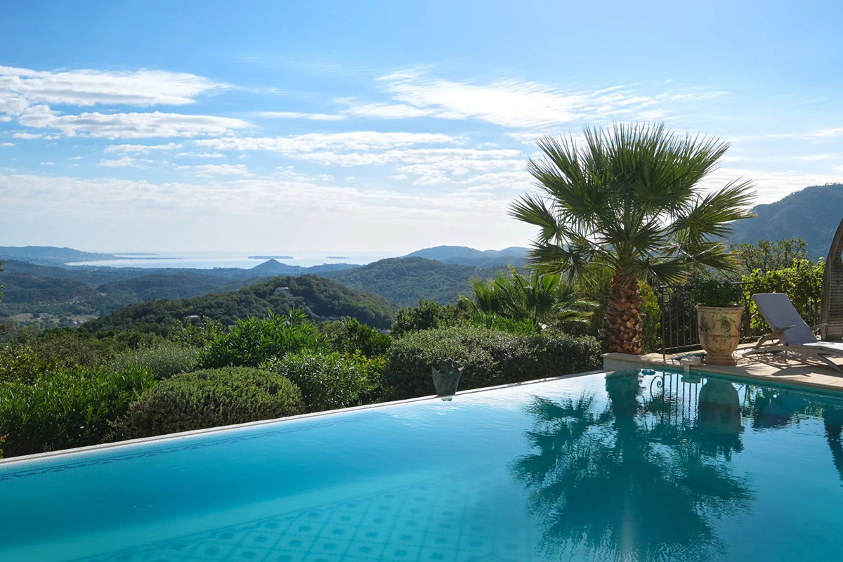 Luxury property for sale in Les Adrets-de-l'Estérel | Beauchamp Estates Luxury property for sale in Les Adrets-de-l'Estérel | Beauchamp Estates