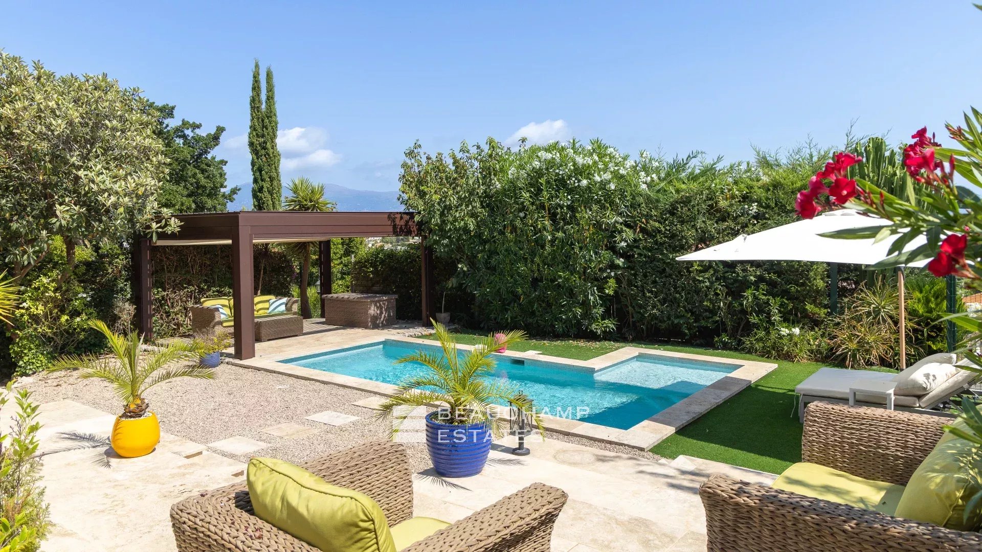 Superb Provencal 5 Bedrooms Villa Located In Antibes Superb Provencal 5 Bedrooms Villa Located In Antibes