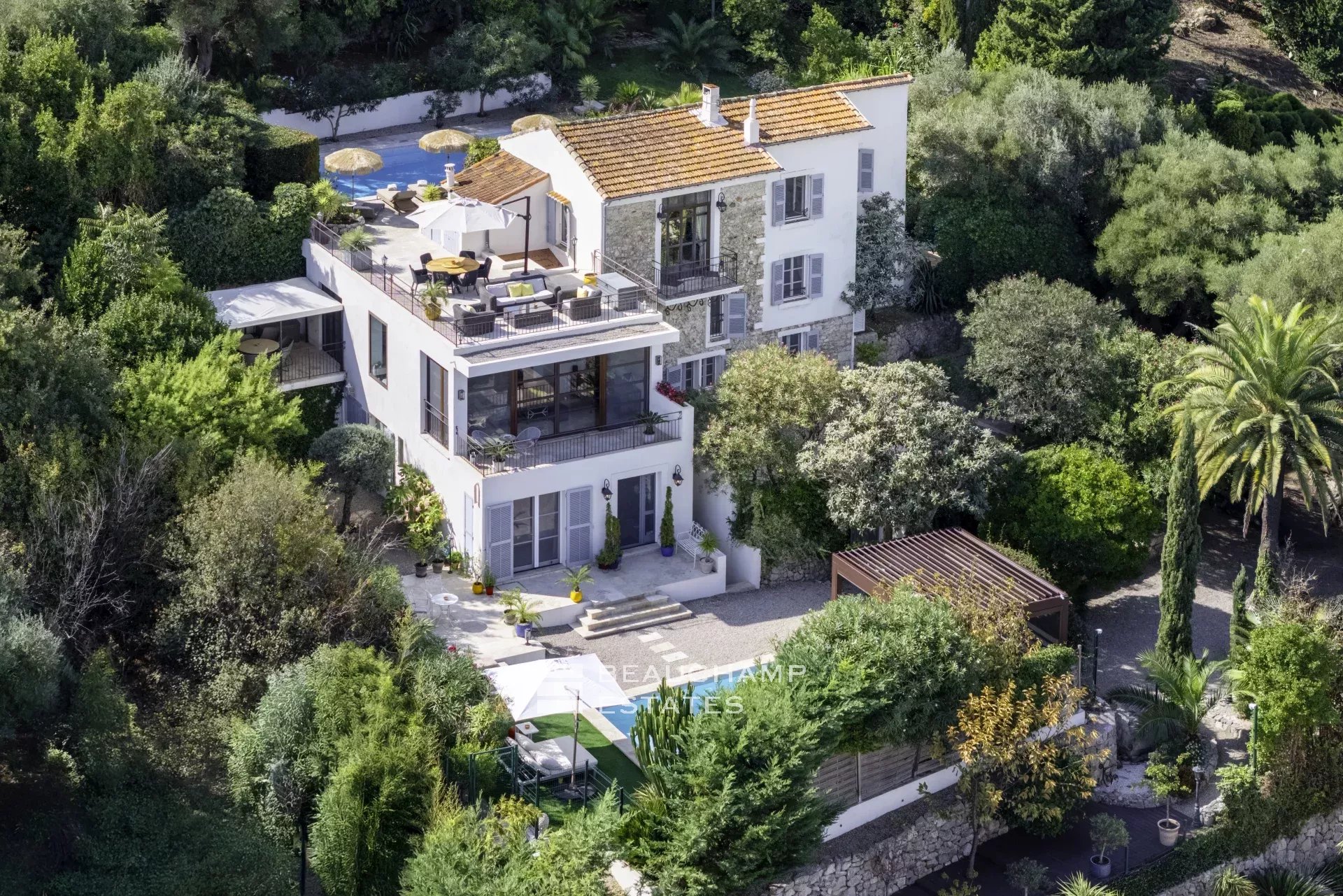 Superb Provencal 5 Bedrooms Villa Located In Antibes Superb Provencal 5 Bedrooms Villa Located In Antibes