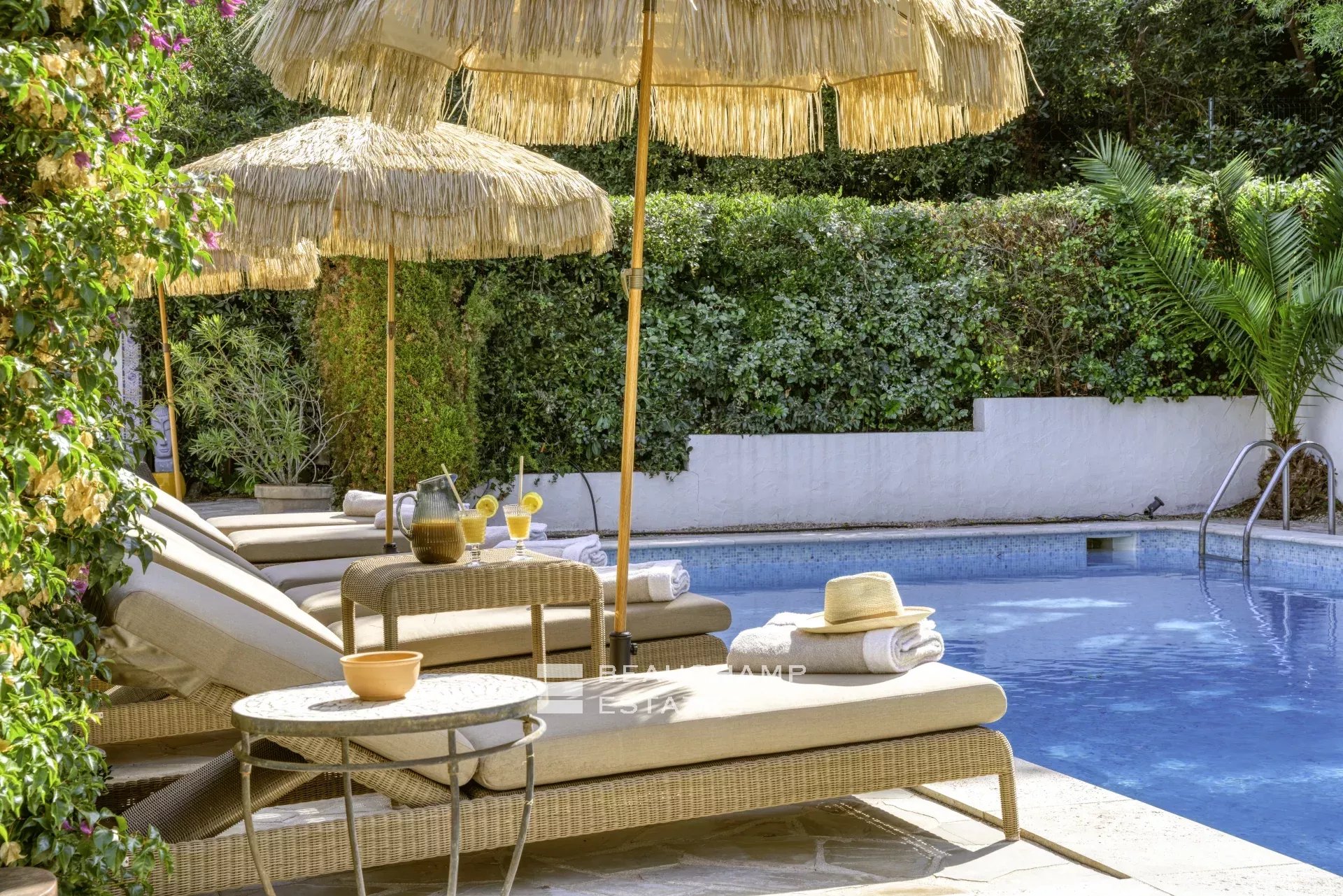 Superb Provencal 5 Bedrooms Villa Located In Antibes Superb Provencal 5 Bedrooms Villa Located In Antibes