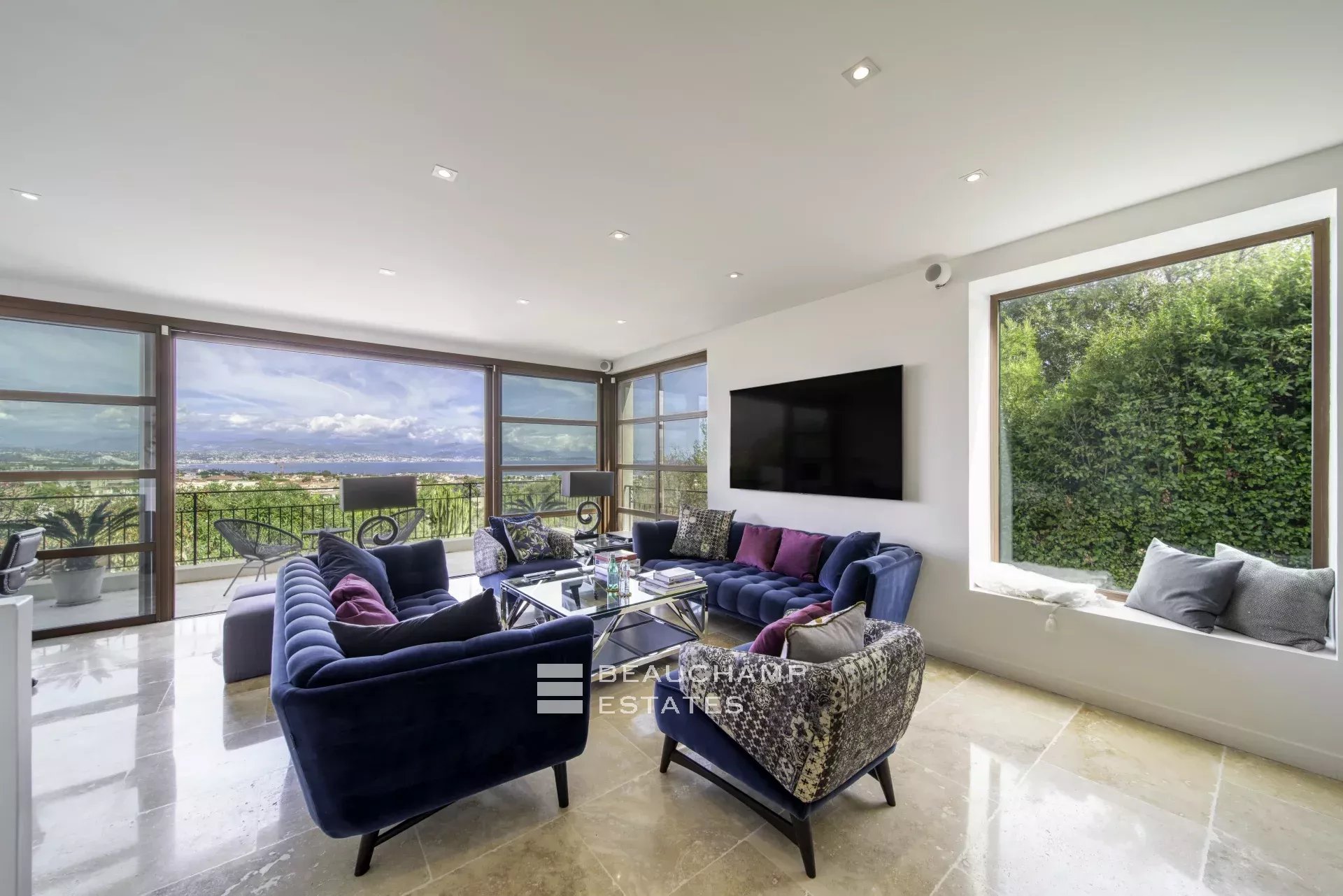 Superb Provencal 5 Bedrooms Villa Located In Antibes Superb Provencal 5 Bedrooms Villa Located In Antibes