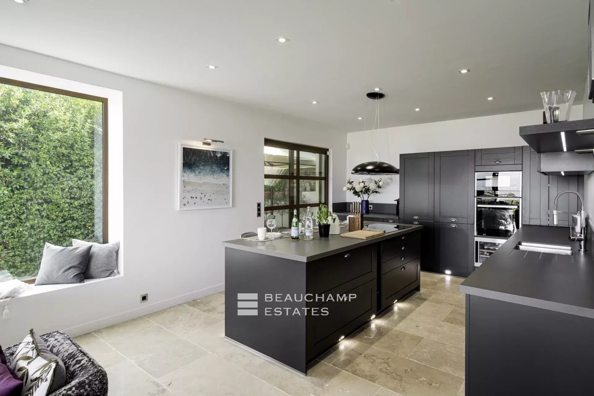 Superb Provencal 5 Bedrooms Villa Located In Antibes Superb Provencal 5 Bedrooms Villa Located In Antibes