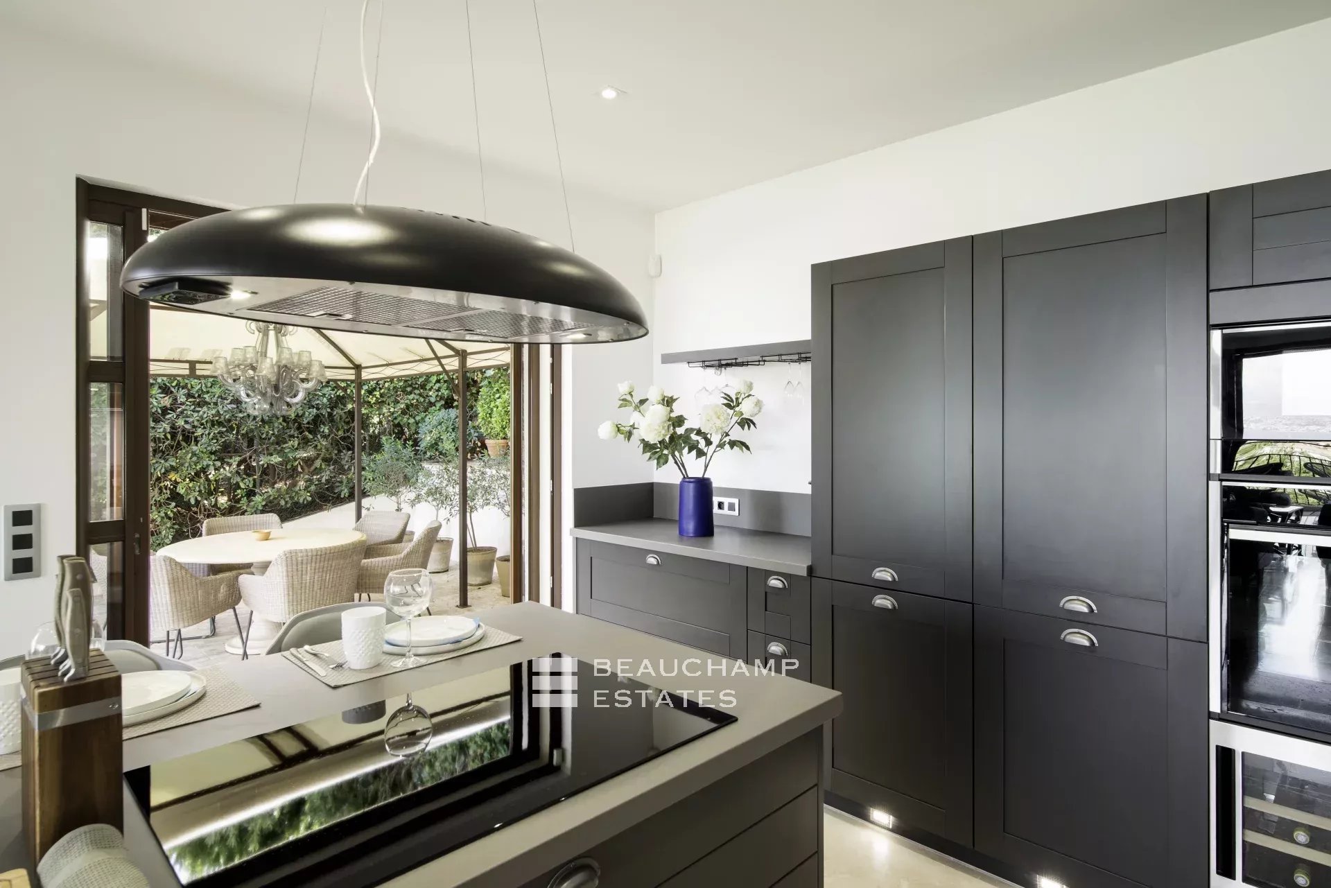 Superb Provencal 5 Bedrooms Villa Located In Antibes Superb Provencal 5 Bedrooms Villa Located In Antibes