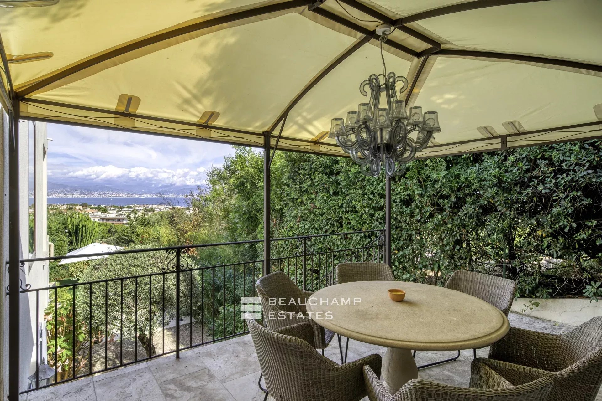 Superb Provencal 5 Bedrooms Villa Located In Antibes Superb Provencal 5 Bedrooms Villa Located In Antibes