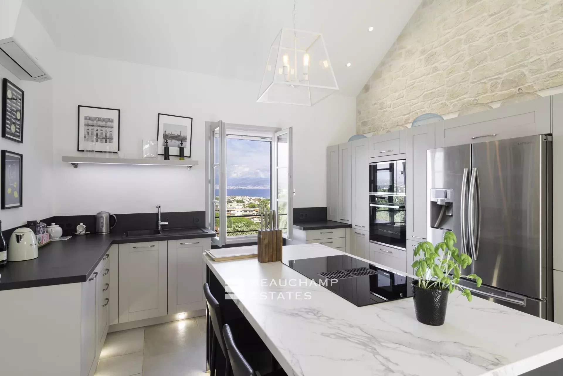 Superb Provencal 5 Bedrooms Villa Located In Antibes Superb Provencal 5 Bedrooms Villa Located In Antibes