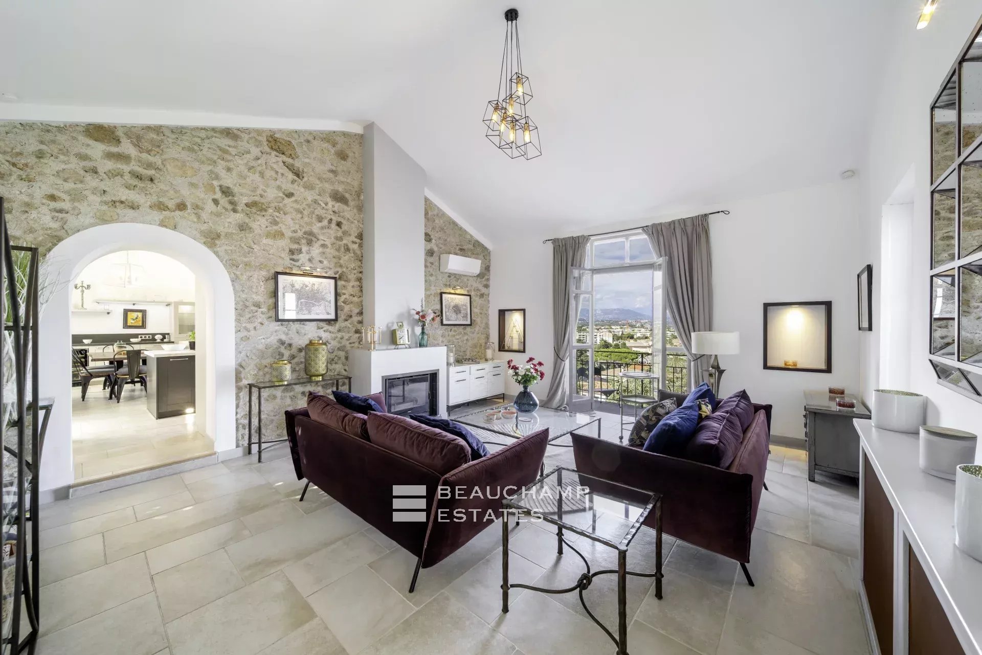 Superb Provencal 5 Bedrooms Villa Located In Antibes Superb Provencal 5 Bedrooms Villa Located In Antibes