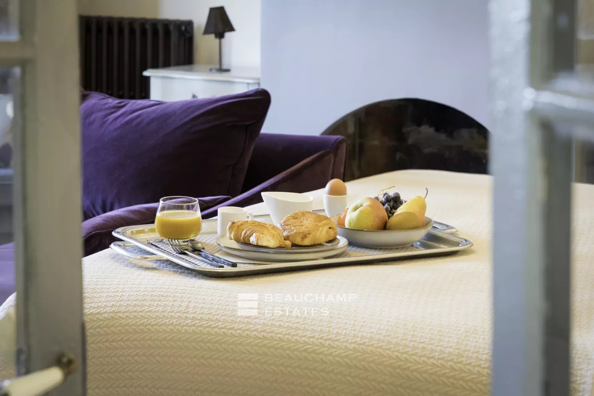 Superb Provencal 5 Bedrooms Villa Located In Antibes Superb Provencal 5 Bedrooms Villa Located In Antibes