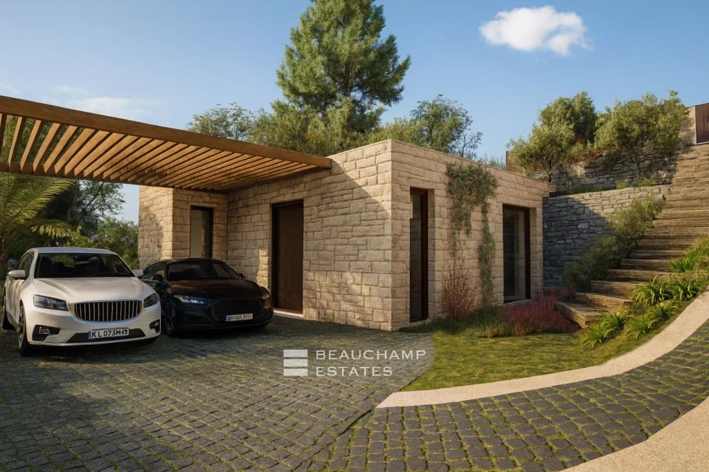 Provencal villa to renovate with panoramic sea view