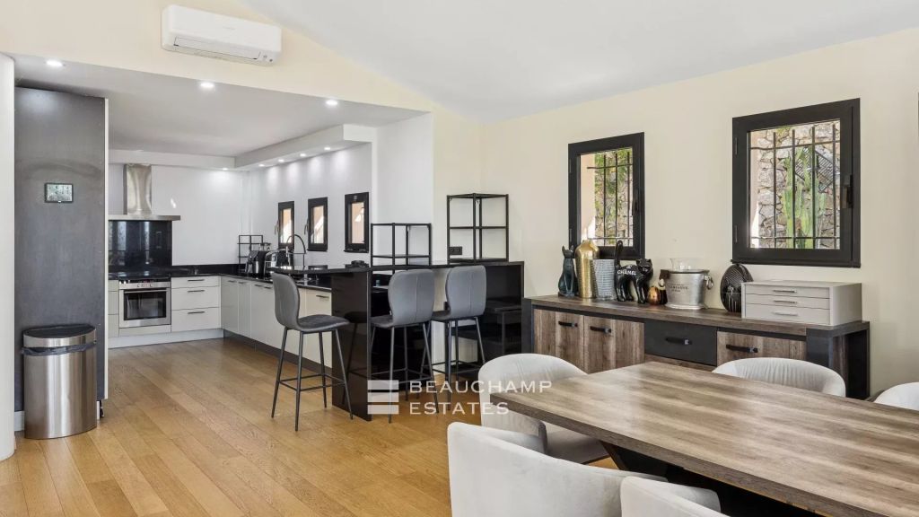 Sole Agent – Modern Villa in a private domain – Villefranche sur mer