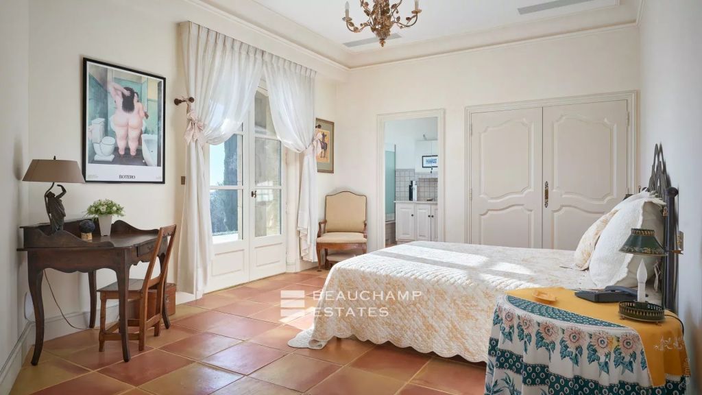 Unique sea view Bastide with Olive grove