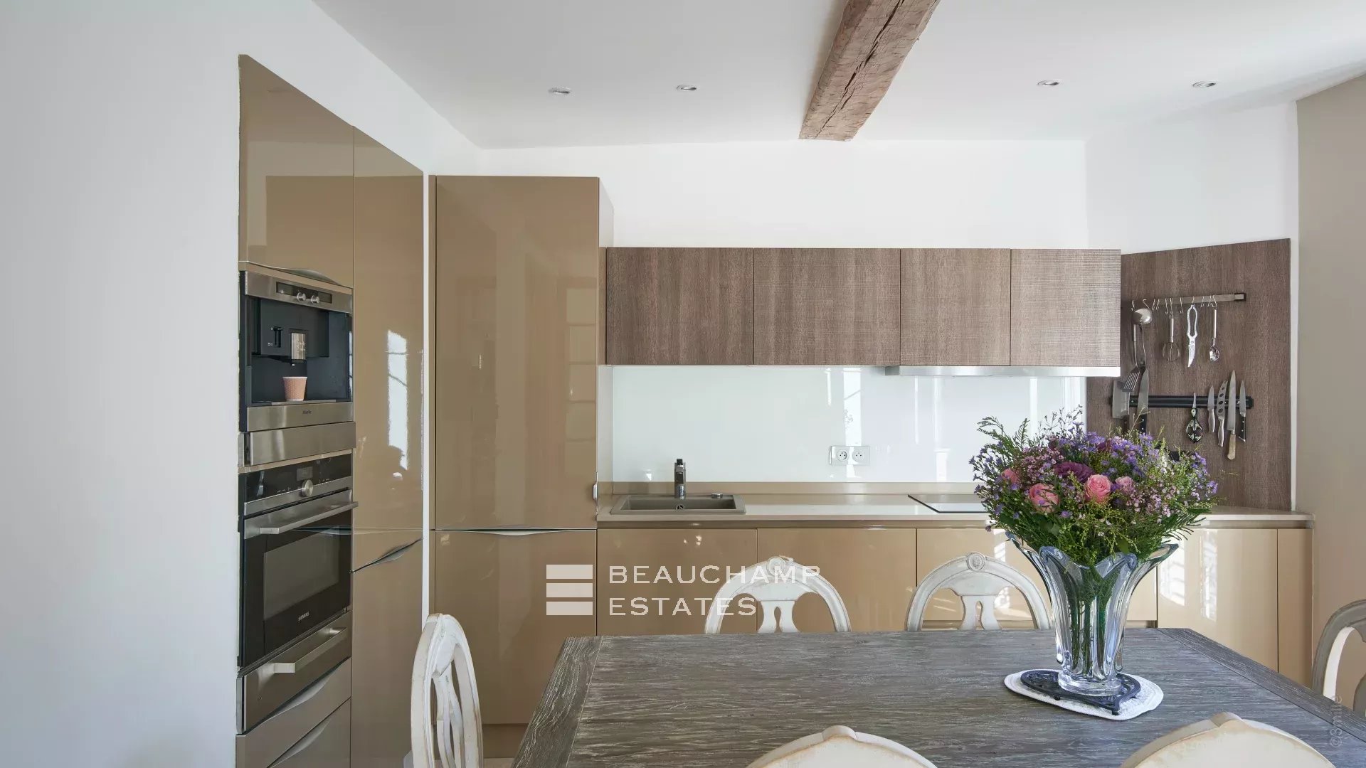 2 bedroom apartment Cannes center 2 bedroom apartment Cannes center