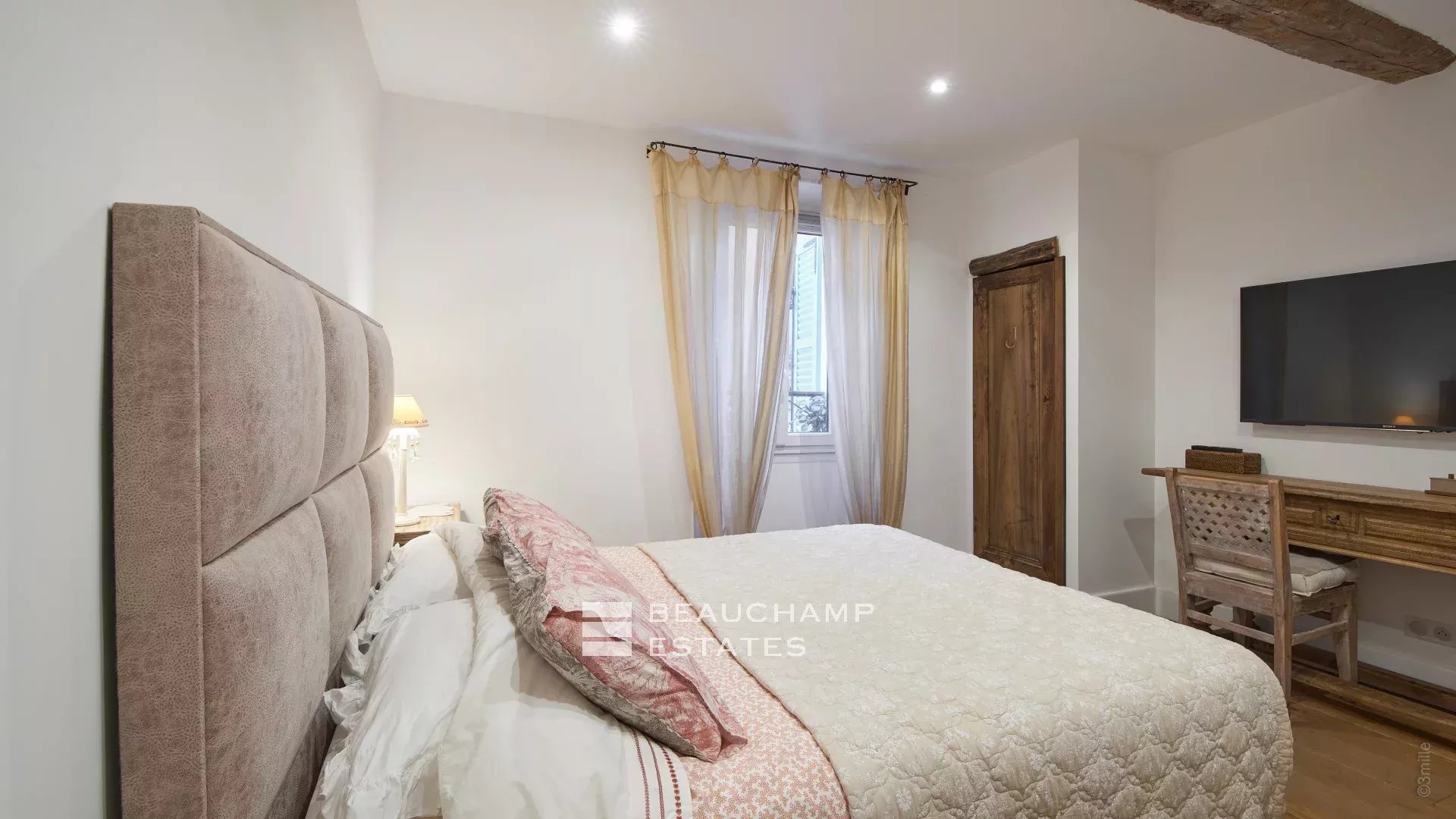 2 bedroom apartment Cannes center 2 bedroom apartment Cannes center