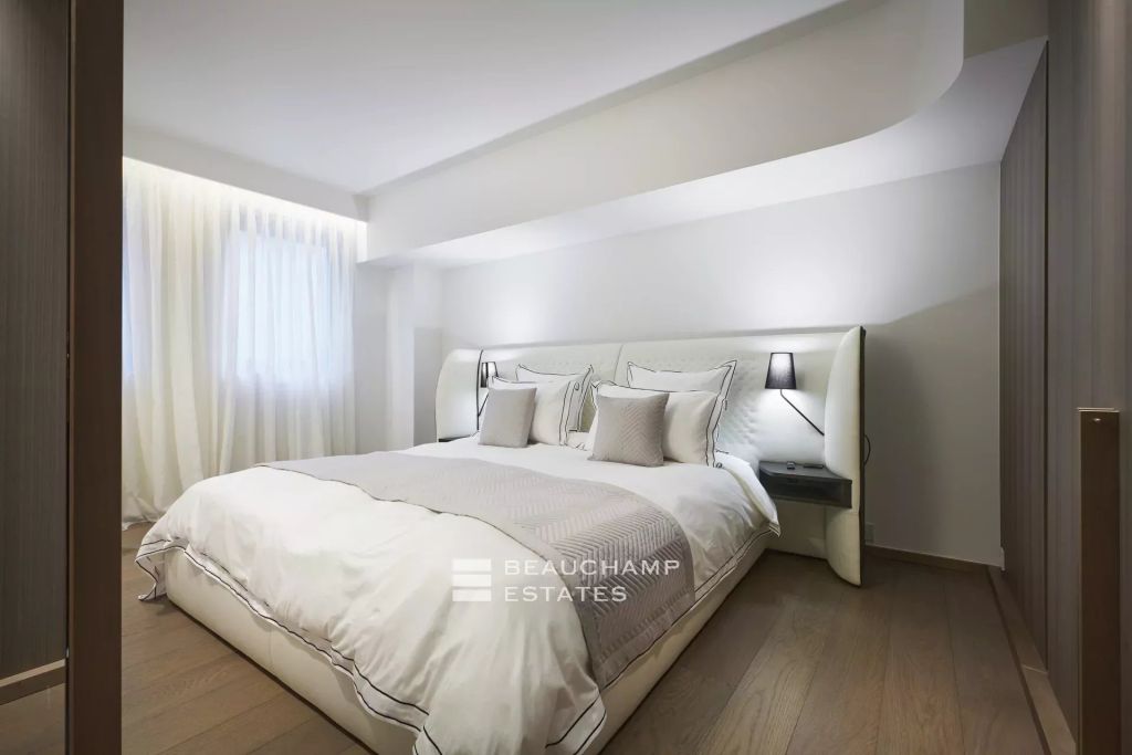 2 bedroom apartment with sea view terrace – First Croisette