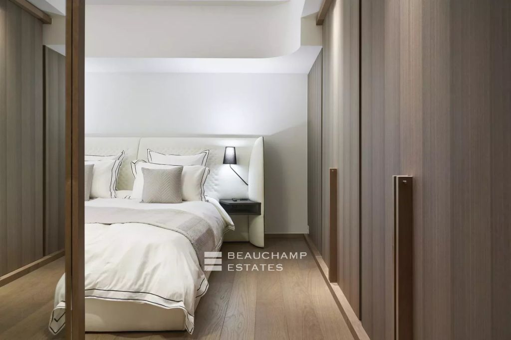 2 bedroom apartment with sea view terrace – First Croisette