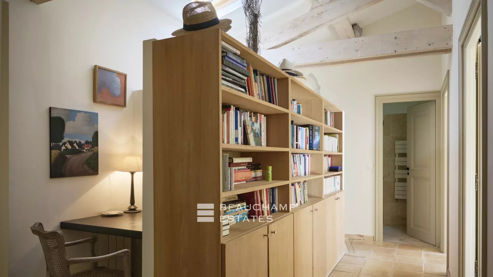 4-bedroom neo-Provençal villa in Châteauneuf-Grasse 4-bedroom neo-Provençal villa in Châteauneuf-Grasse