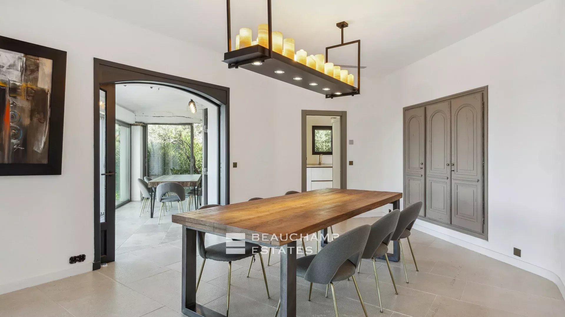 5-bedroom Neo-Provencal villa in Mougins 5-bedroom Neo-Provencal villa in Mougins