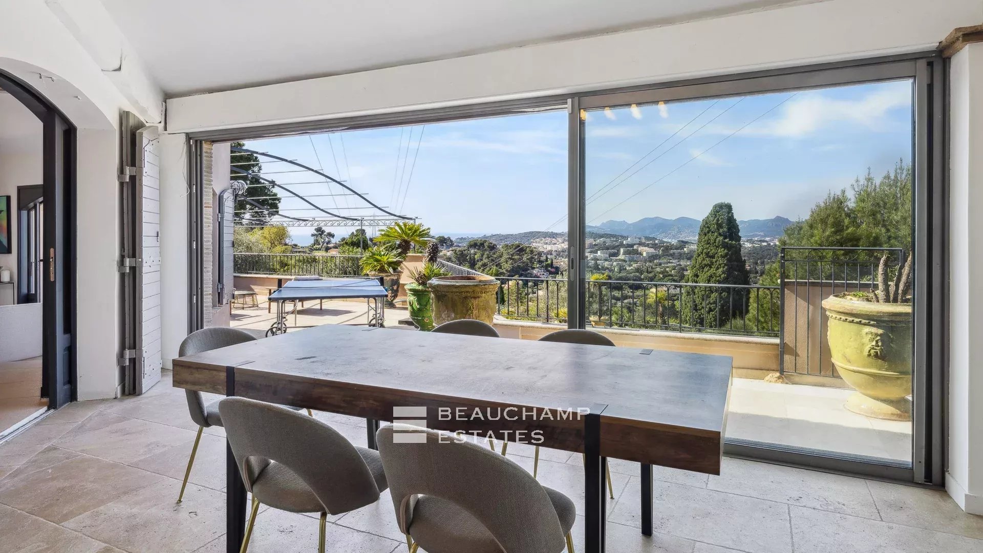 5-bedroom Neo-Provencal villa in Mougins 5-bedroom Neo-Provencal villa in Mougins