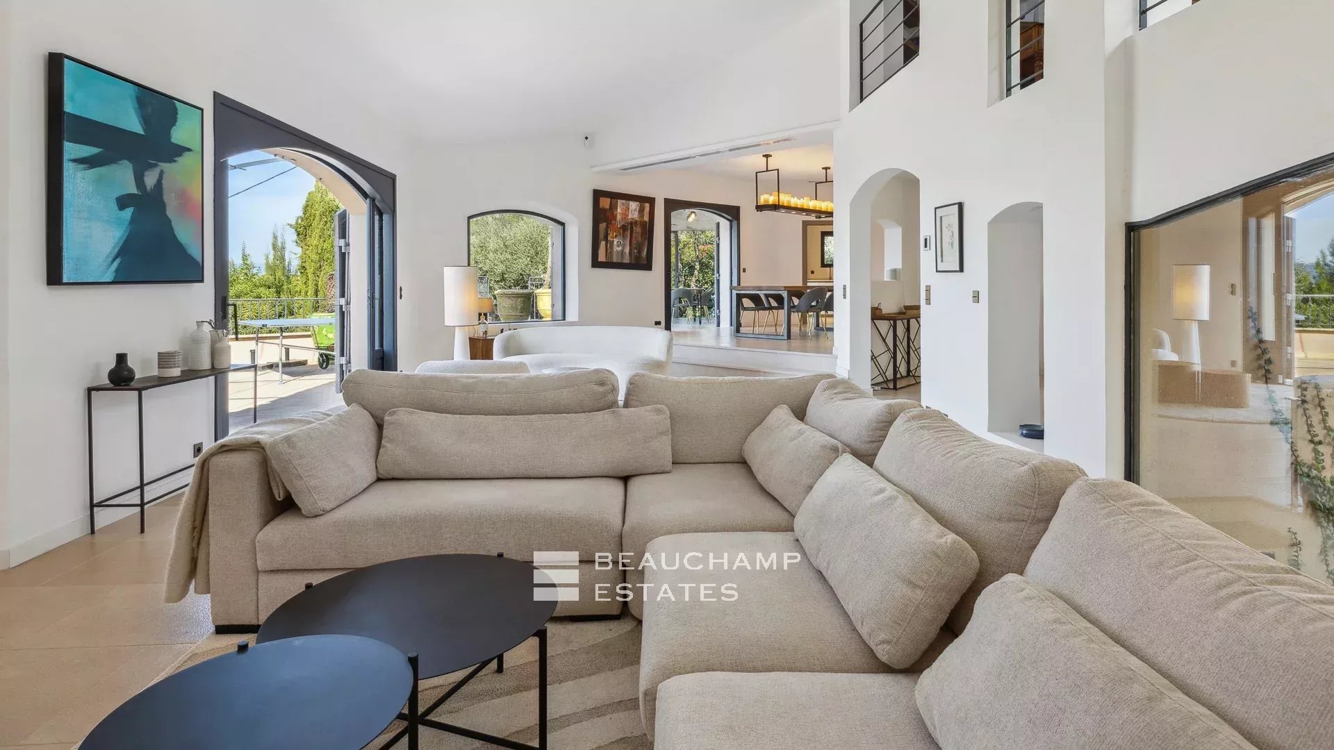 5-bedroom Neo-Provencal villa in Mougins 5-bedroom Neo-Provencal villa in Mougins