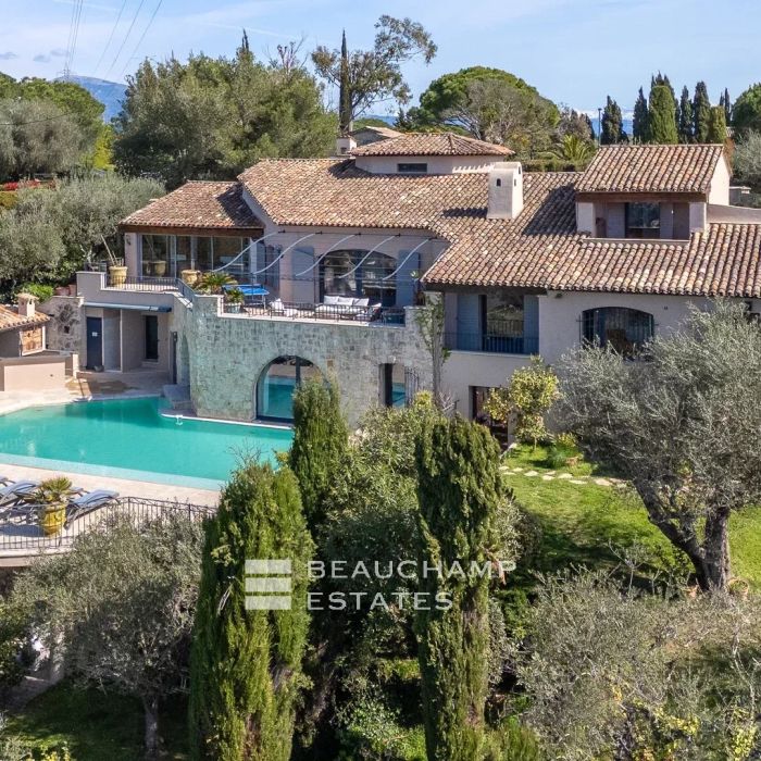 Villa néo-provençale de 5 chambres à Mougins