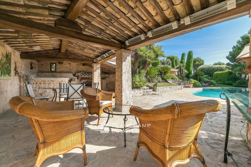 5-bedroom Provencal villa in Saint-Paul-de-Vence