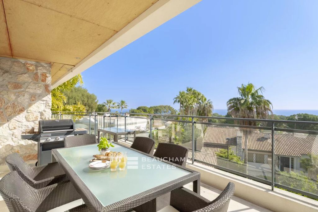 5-Bedroom Villa with Sea Views in Saint-Jean-Cap-Ferrat