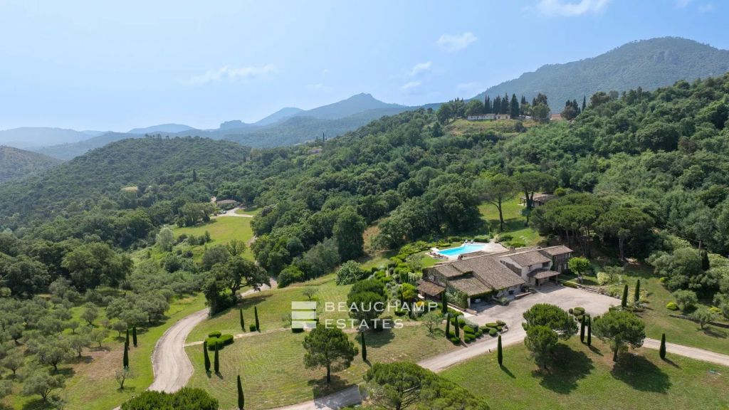 7-bedroom Provencal villa in Saint-Jean-De-Cannes