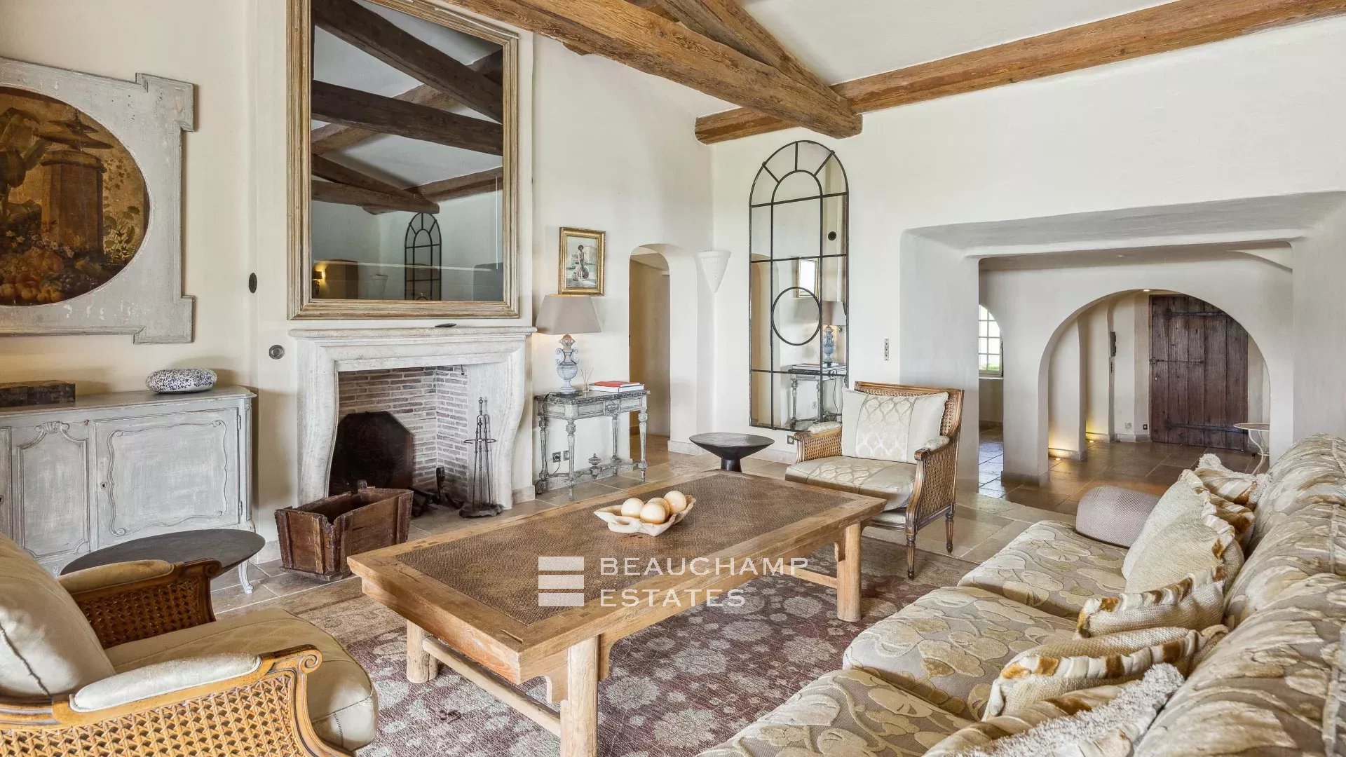 7-bedroom Provencal villa in Saint-Jean-De-Cannes 7-bedroom Provencal villa in Saint-Jean-De-Cannes