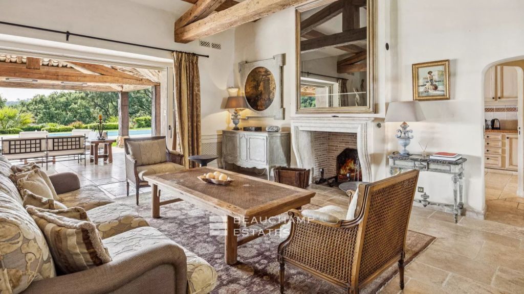 7-bedroom Provencal villa in Saint-Jean-De-Cannes