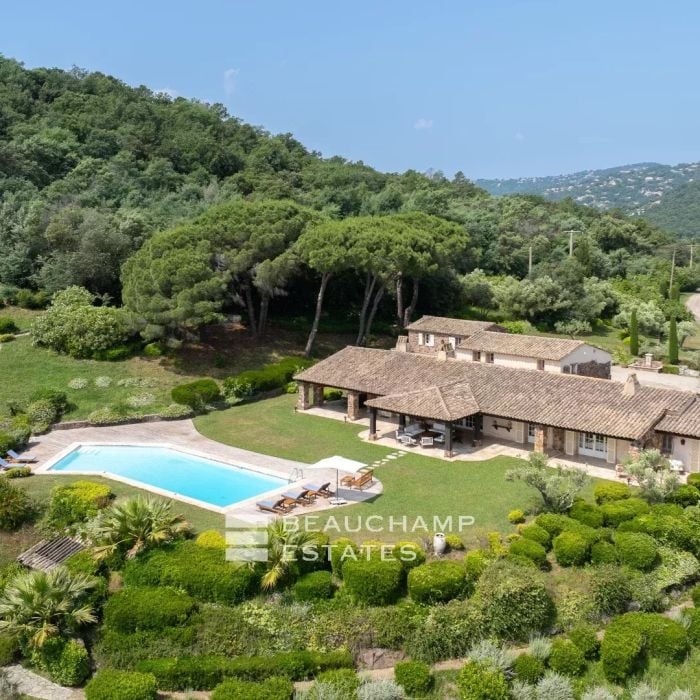 7-bedroom Provencal villa in Saint-Jean-De-Cannes