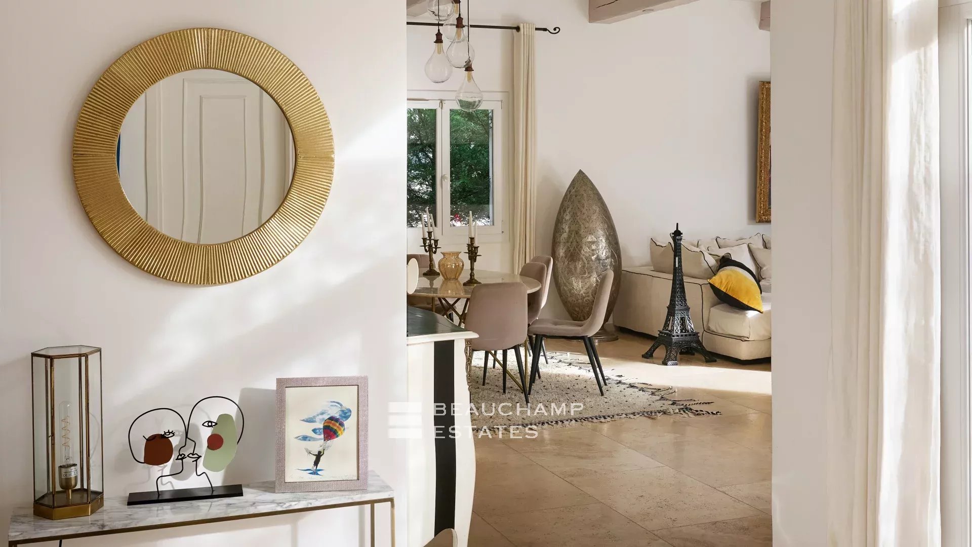 8-bedroom hacienda villa with swimming pool, paddle and pétanque courts in La Colle-sur-Loup 8-bedroom hacienda villa with swimming pool, paddle and pétanque courts in La Colle-sur-Loup