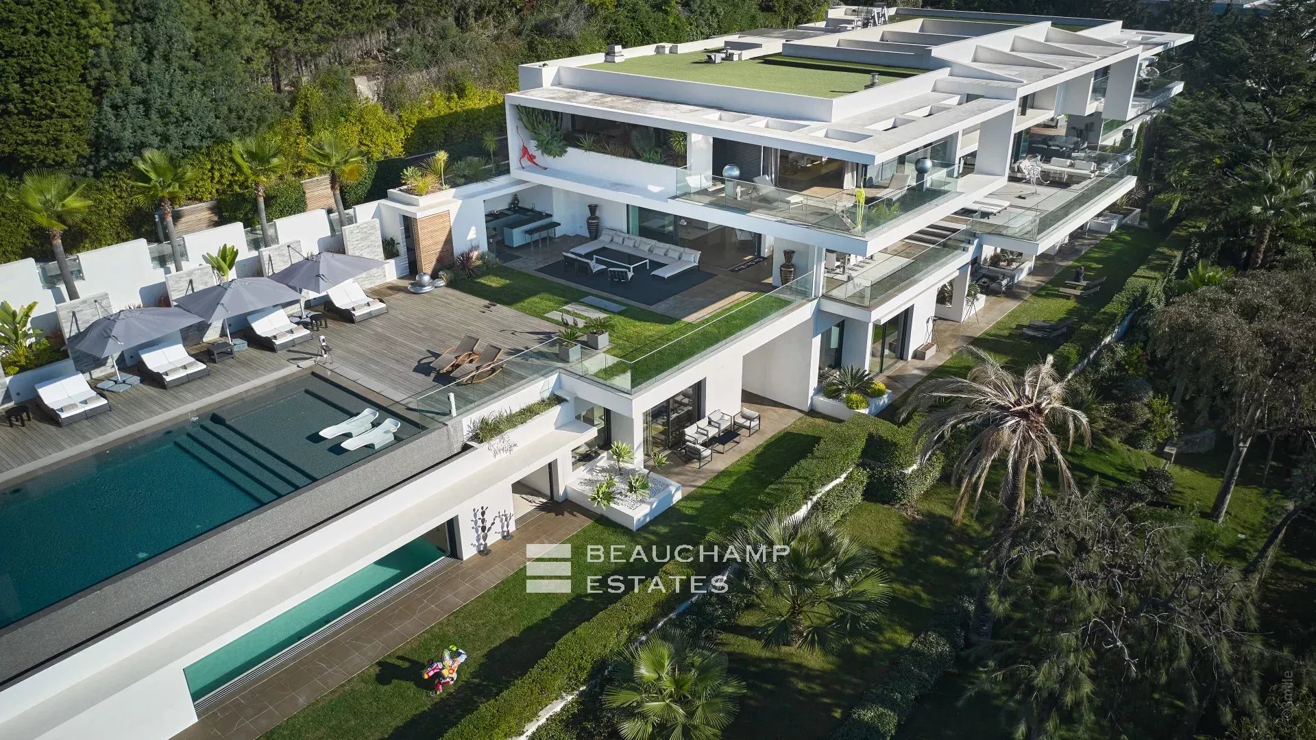 8 bedrooms villa with panoramic sea view 8 bedrooms villa with panoramic sea view