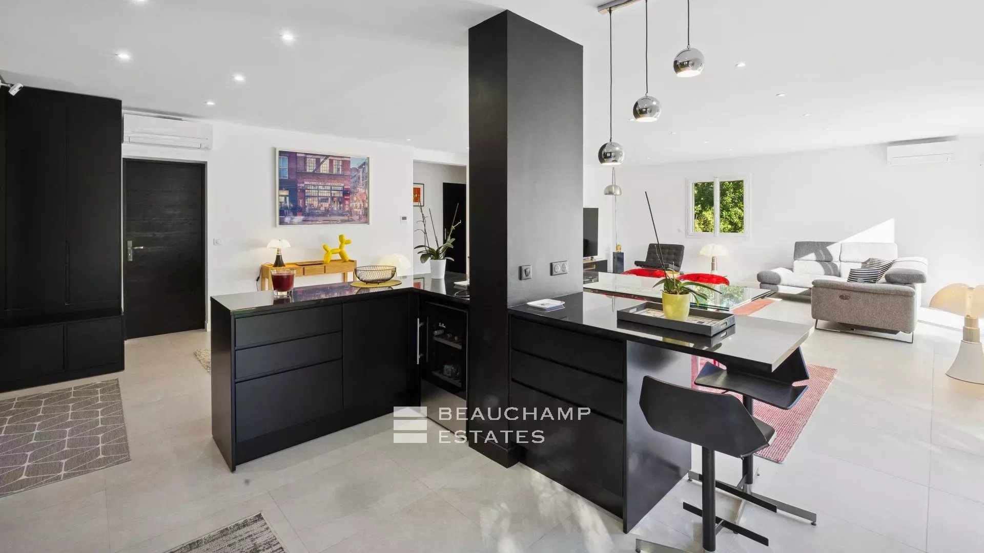 6-bedroom villa within walking distance of the town centre – Cannes centre 6-bedroom villa within walking distance of the town centre – Cannes centre