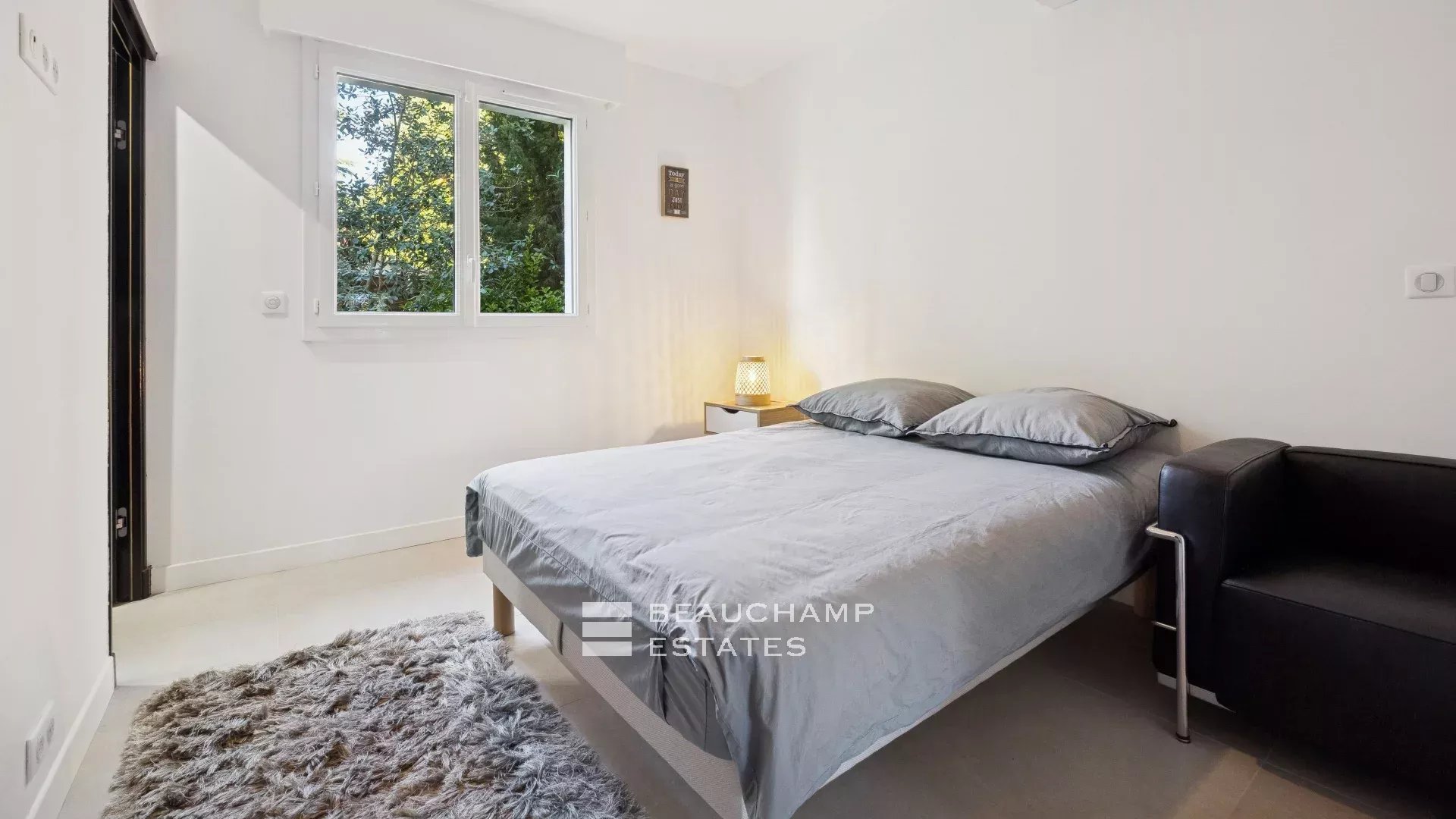 6-bedroom villa within walking distance of the town centre – Cannes centre 6-bedroom villa within walking distance of the town centre – Cannes centre